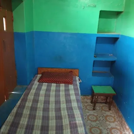 Yatri Niwas Home Stay Varanasi Exterior photo